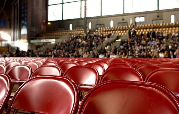 6 Facts That Prove Your Customers are on Facebook